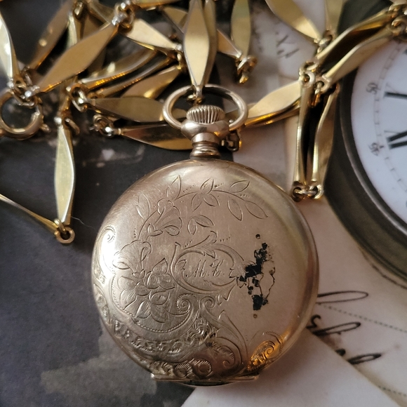 Relisted -Antique locket Myrtle MC 1901 gold watch case necklace Victorian - Picture 3 of 17